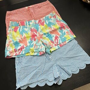 3 pairs of shorts
